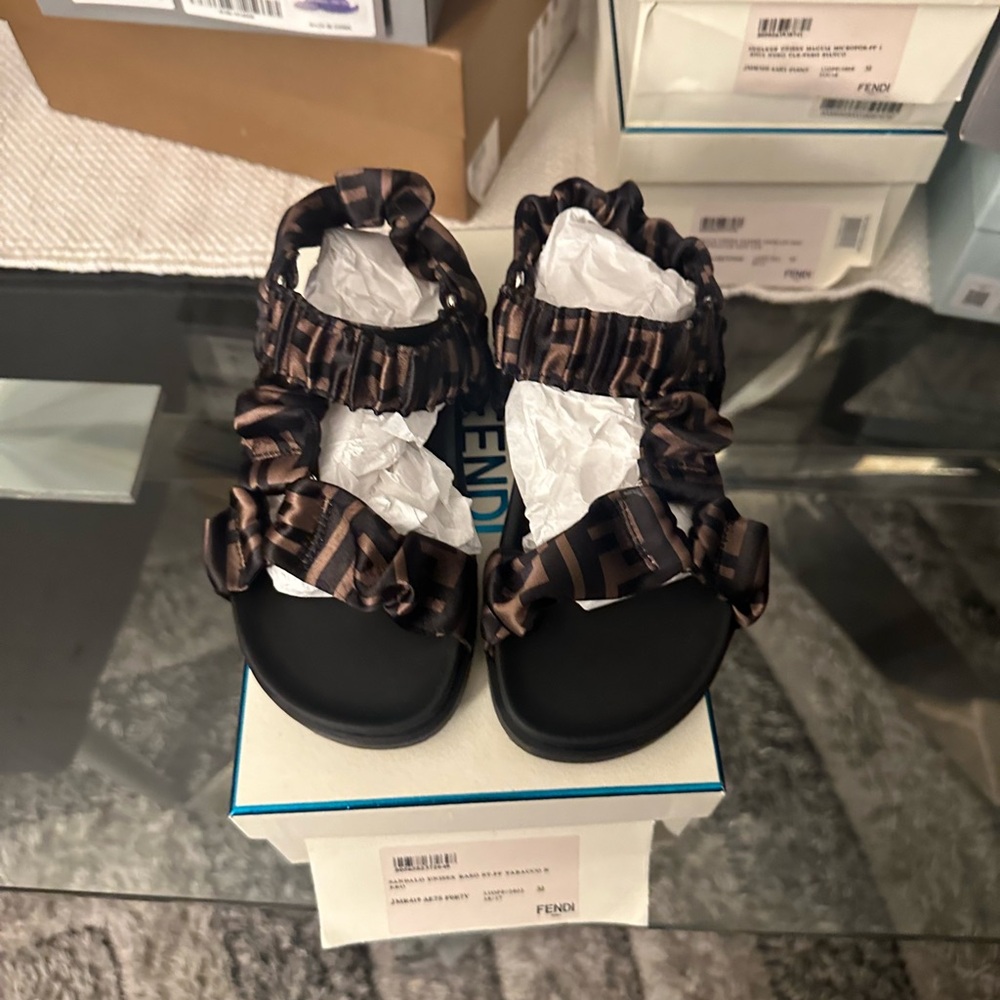 little girls fendi sandals